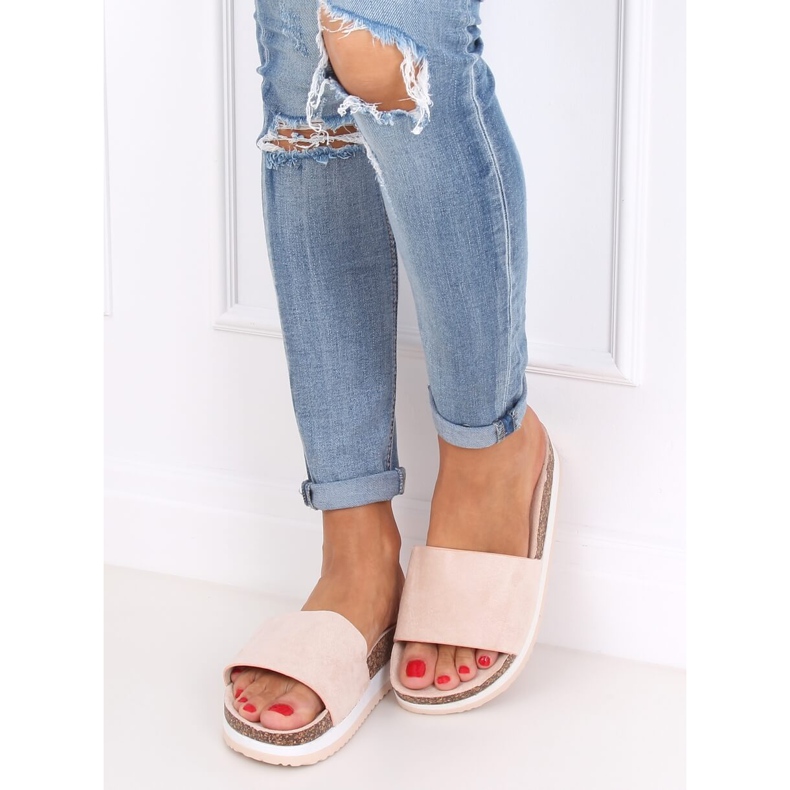 Dámské béžové pantofle CK184P Béžové béžový 2