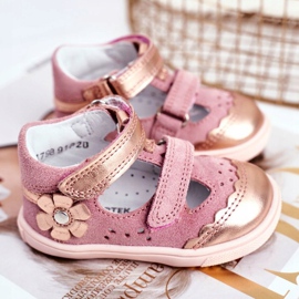 Bartek S.A. Dětské sandály pro dívky Profylactic Bartek T-81798-7 / 91P růžový 2