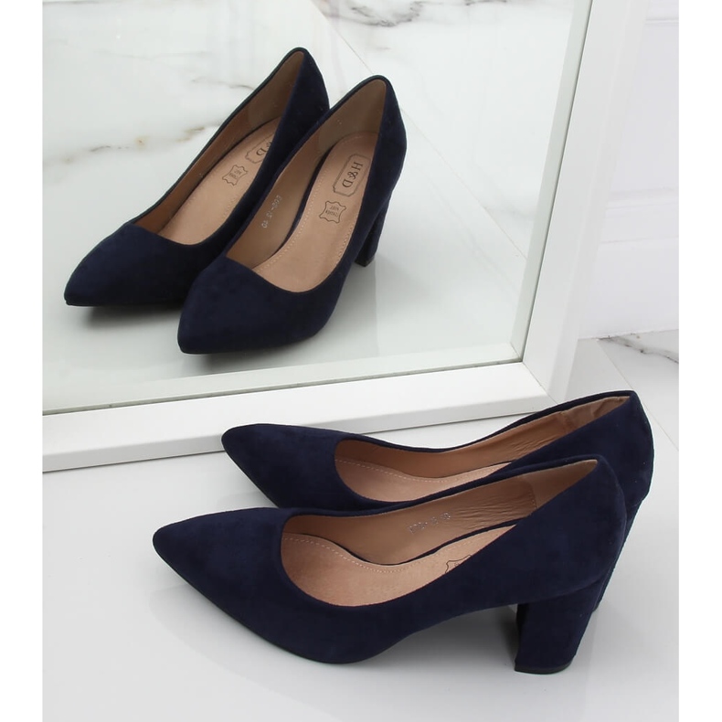 Lodičky na sloupku, tmavě modrá E08-12 modrá námořnická modrá 1