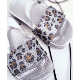 FRROCK Dětské dívčí pantofle Brocade Leopard Silver Rimia šedá 1