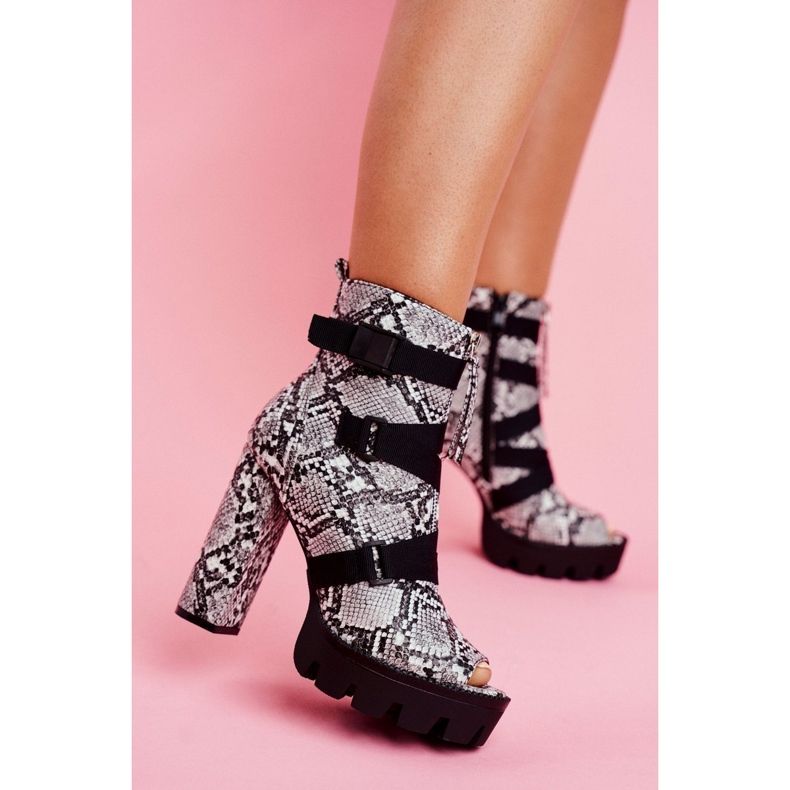 PS1 Dámské kotníkové boty s otevřenou špičkou v hadí kůži Gladios černá šedá 1