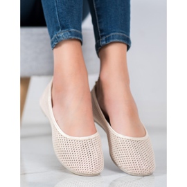 SHELOVET Lehké prolamované balerínky hnědý 2