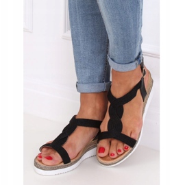 Černé sandály na černém klínu L6629 Black černý 2