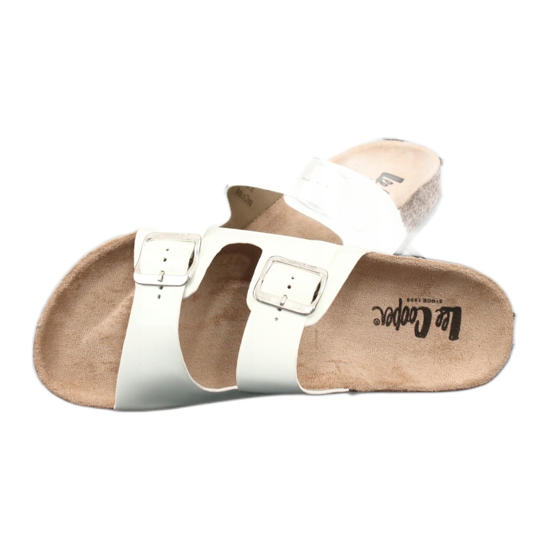 Lakované anatomické bílé pantofle Lee Cooper 1043-5 bílý 3