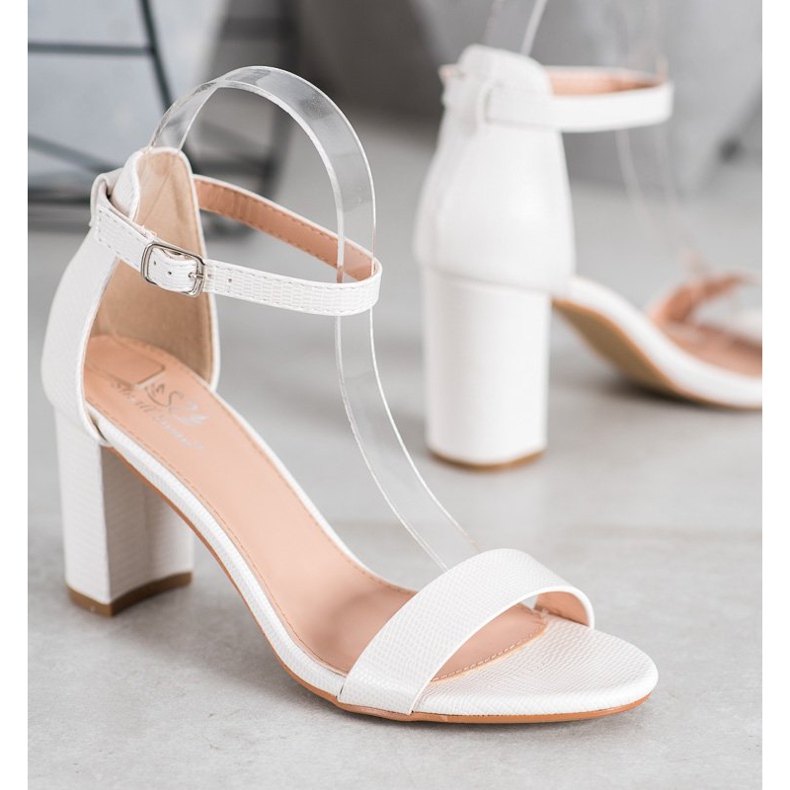 Small Swan Stylové sandály na vysokém podpatku bílý 1