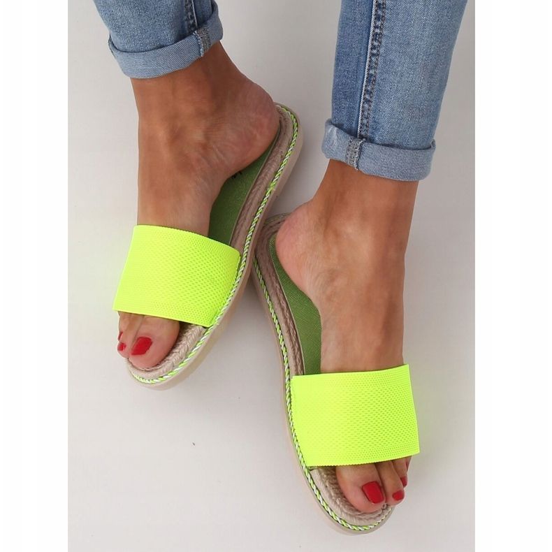 Dámské pantofle neon 35-185 zelené zelený 2