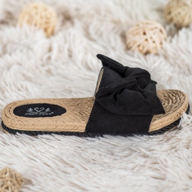 Small Swan Módní pantofle s mašlí černá 1 Small Swan Módní pantofle s mašlí černá 1