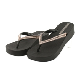 Klínové sandály Ipanema 82764 černý žluť 2