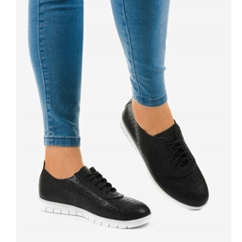 Černé prolamované tenisky JH706-1 černý 2