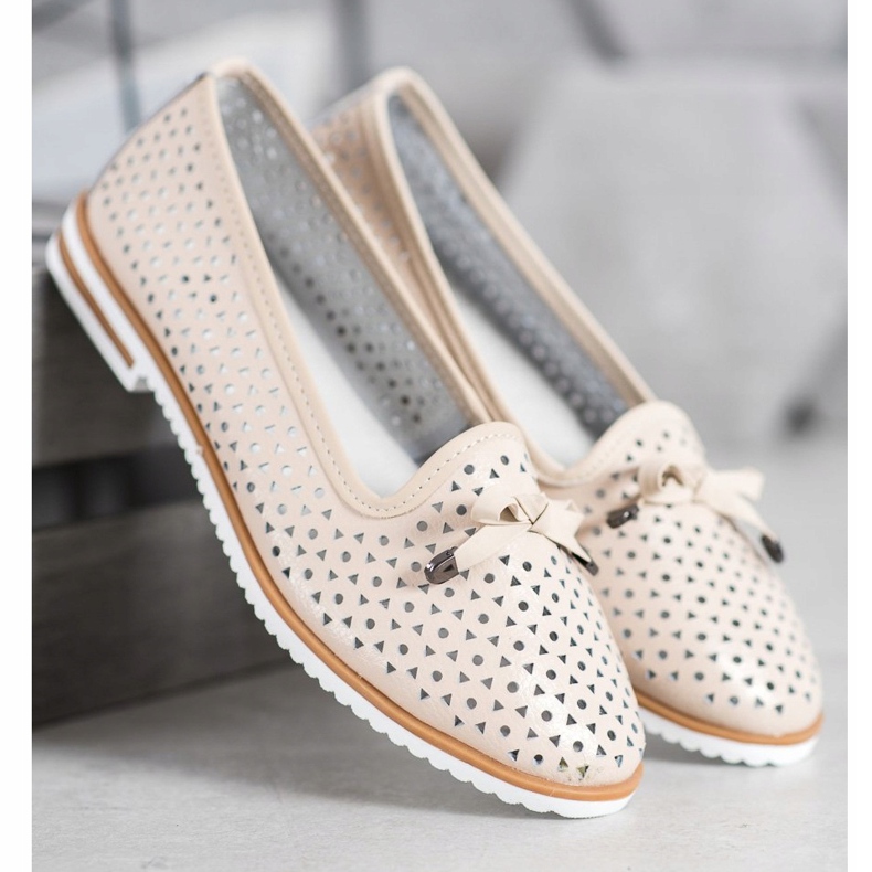 SHELOVET Kožené boty s prolamovaným vzorem hnědý 1