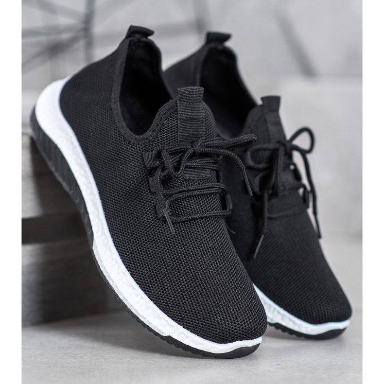 SHELOVET Černé prolamované boty černá 1