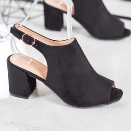 SHELOVET Klasické sandály na vysokém podpatku černá 1