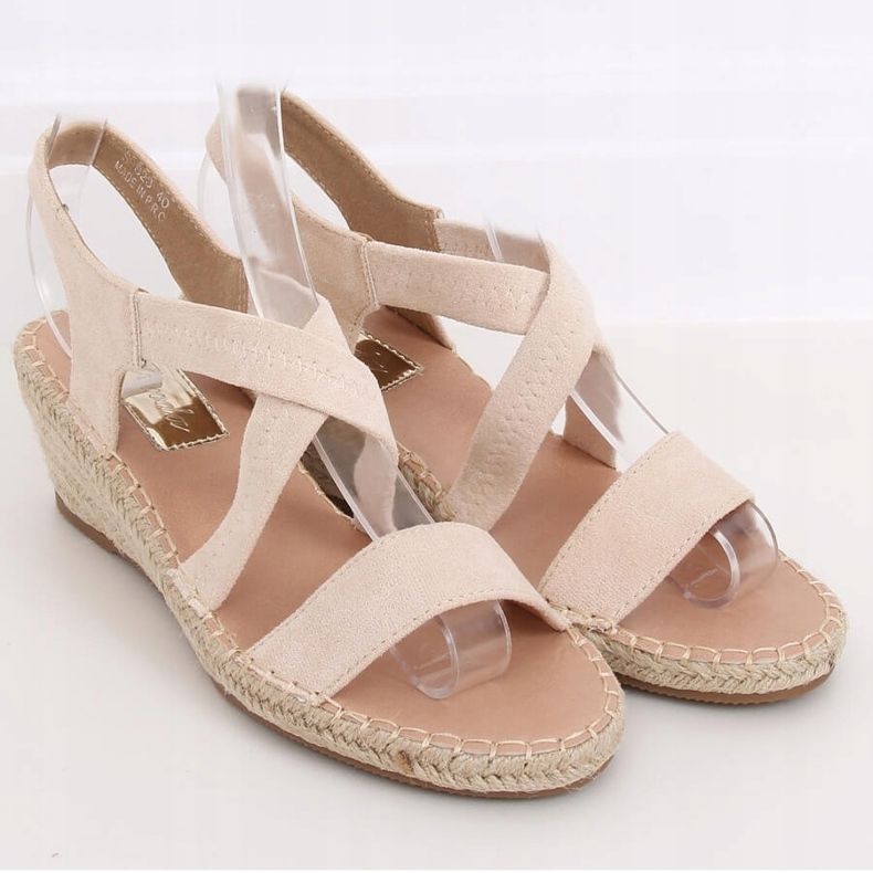 Béžové sandály na klínových espadrilkách S-823 Beige béžový 1 Béžové sandály na klínových espadrilkách S-823 Beige béžový 1
