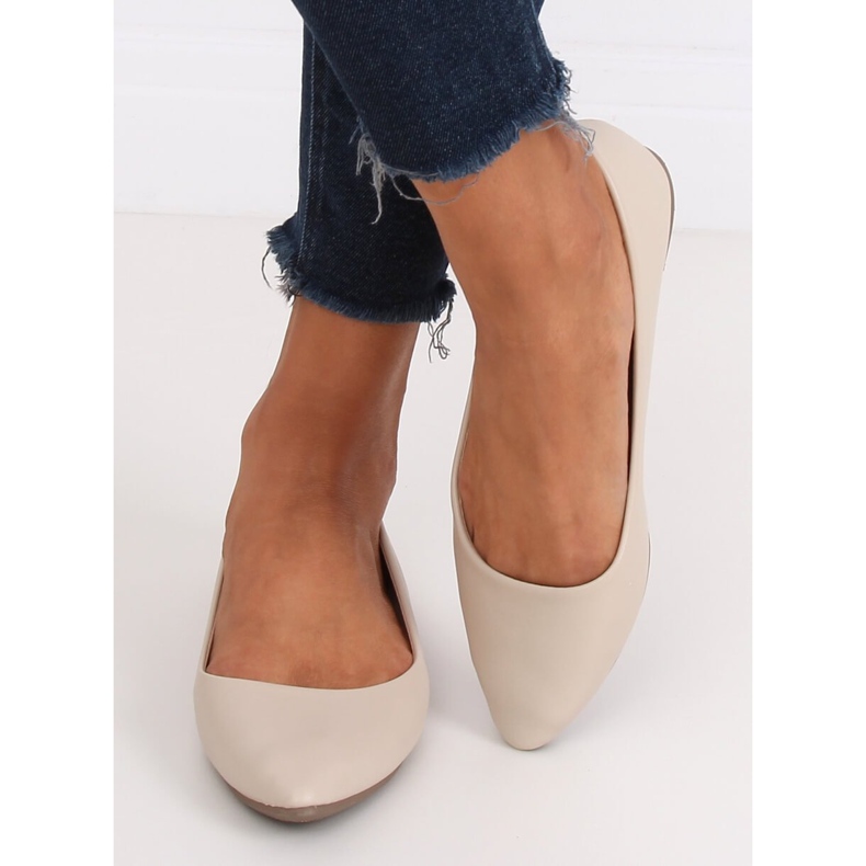 Balerínky mandlově béžové prsty CD52P béžové béžový 1 Balerínky mandlově béžové prsty CD52P béžové béžový 1