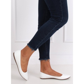 Balerínky mandlové bílé prsty CD52P White bílý 1 Balerínky mandlové bílé prsty CD52P White bílý 1