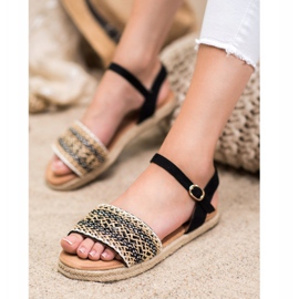 SHELOVET Lehké pletené sandály béžový černá 1