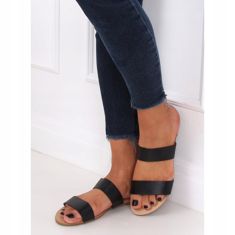 Černé rovné pantofle S060074 Černá černý 1