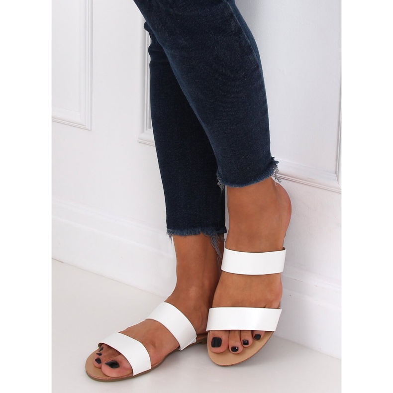 Jednoduché bílé pantofle S060074 Bílá bílý 1