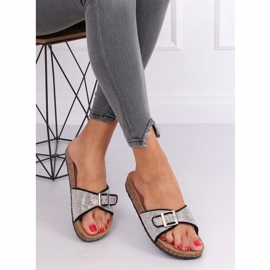 Černé pantofle s kamínky L-1032 Black černá 1