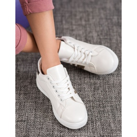 Renda Klasická sportovní obuv bílý 1