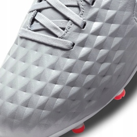 Kopačky Nike Legend 8 Academy Mg Jr AT5732-906 vícebarevný stříbro 1