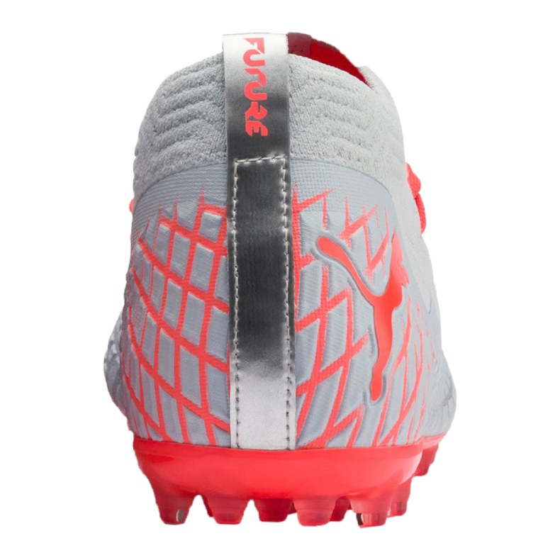 Kopačky Puma Future 4.2 Netfit Mg M 105681-01 stříbro 3