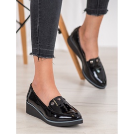 Vinceza Lakované lodičky na klínku černý 1