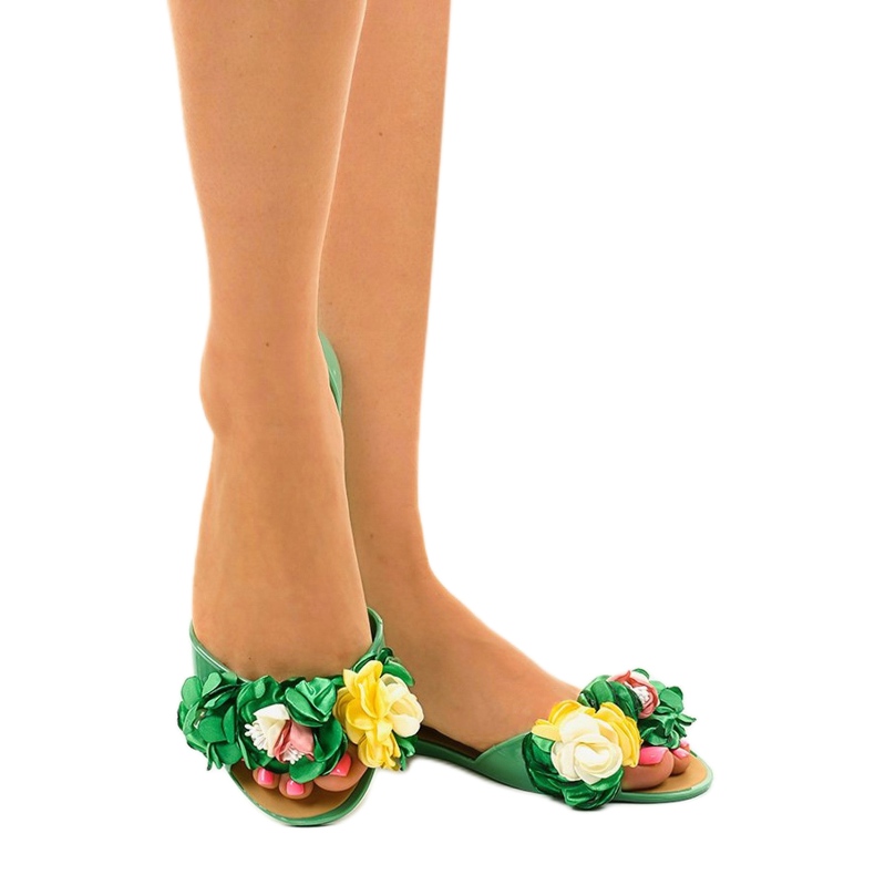 Zelené sandály meliski s květinami AE20 zelená 1 Zelené sandály meliski s květinami AE20 zelená 1