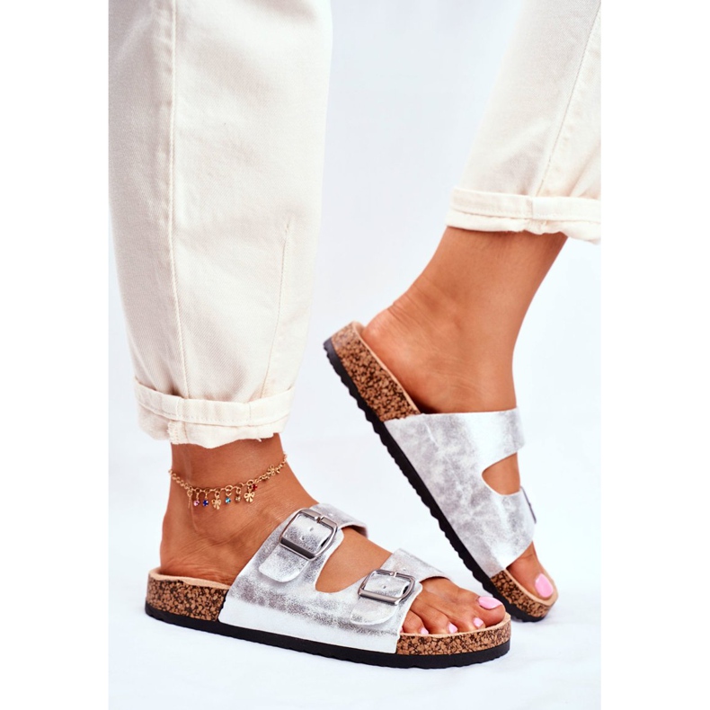 EVE Dámské pantofle se sponami Silver Vivio šedá 2