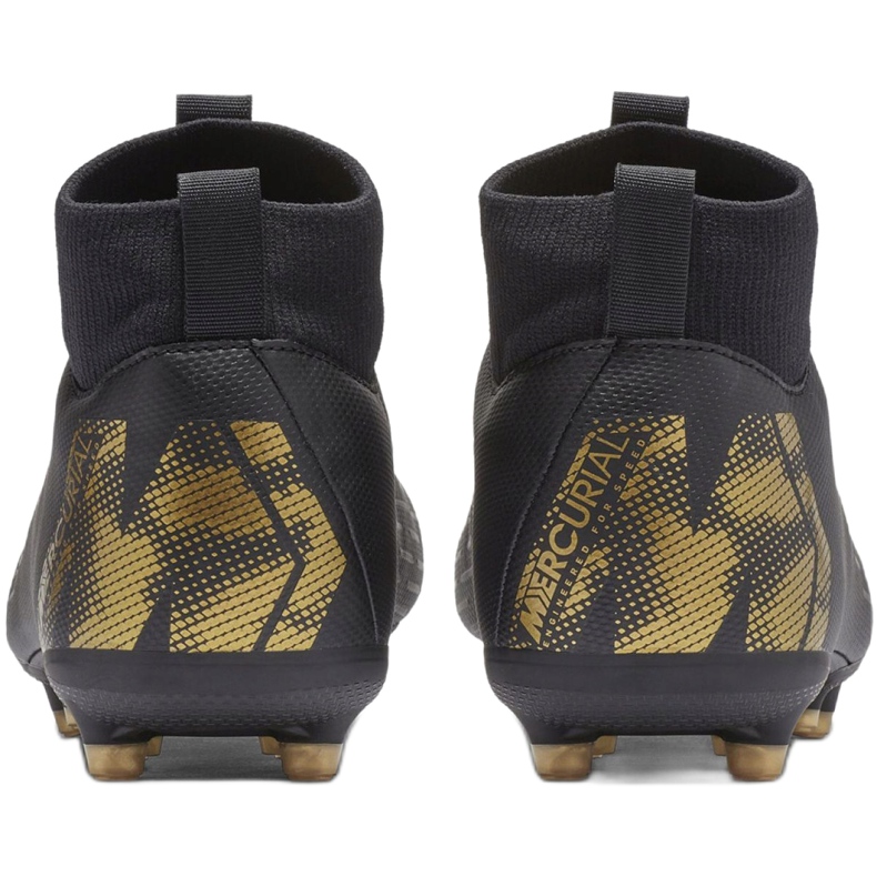 Kopačky Nike Mercurial Superfly 6 Academy Mg Jr AH7337-077 černý 3