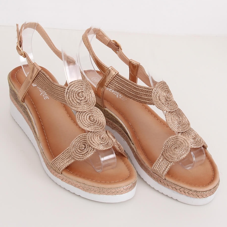 Dámské šampaňské sandály L6628 Champagne vícebarevný 1 Dámské šampaňské sandály L6628 Champagne vícebarevný 1