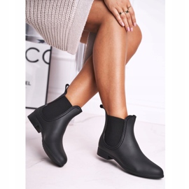 Černé dámské boty Matt Galoshes, boty Answear černý 2