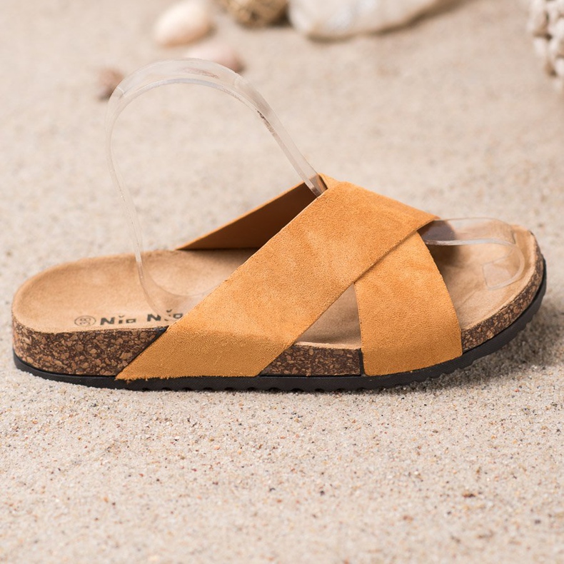 Nio Nio Neformální pantofle na platformě béžový 1