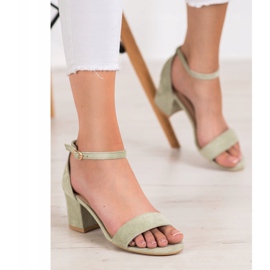 Nio Nio Pohodlné sandály na baru zelená 1 Nio Nio Pohodlné sandály na baru zelená 1