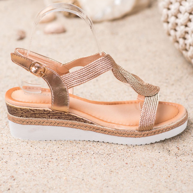 Diamantique Textilní klínové sandály zlatý 2