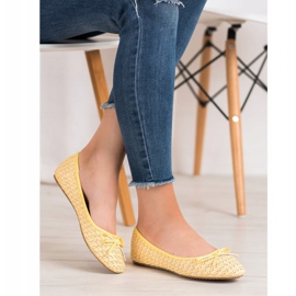 Small Swan Pletené balerínky žlutá 1