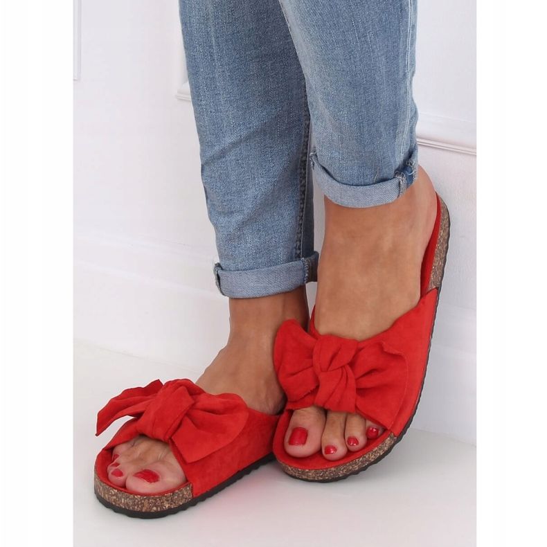 Podešev z červeného korku 10-218 Červená 1