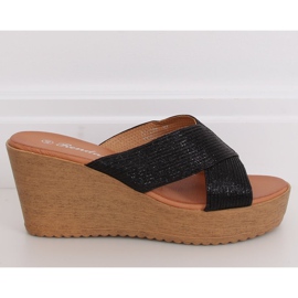 Černá Černá pantofle 10-235 Černá černý 2