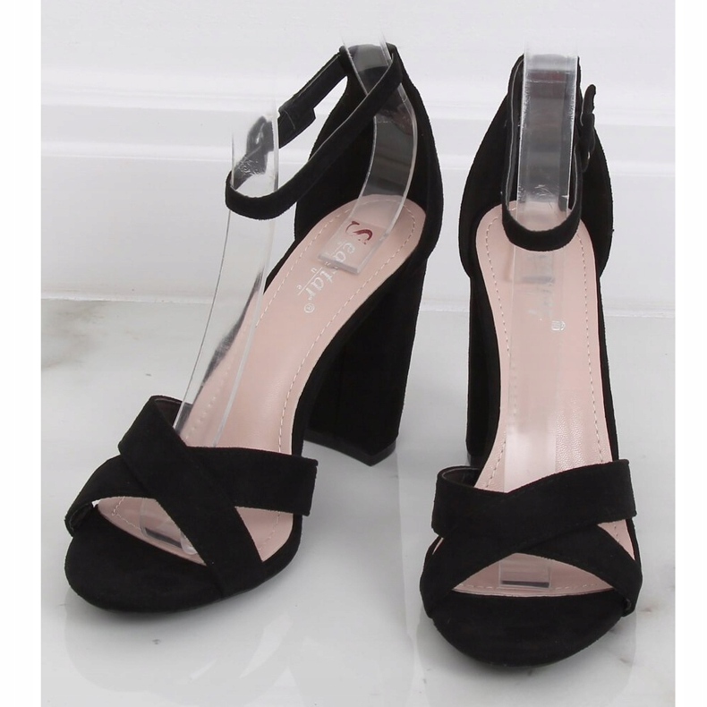 Černé sandály na sloupku TU133P Černá 1