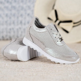 Lesklé kožené tenisky VINCEZA šedá 1