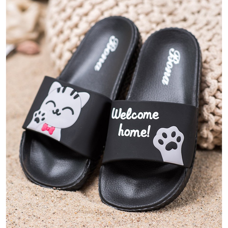 Bona Černé pantofle s aplikací černý 1