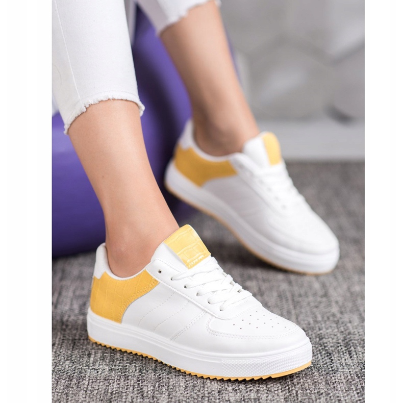 SHELOVET Stylové boty na platformě bílý 2