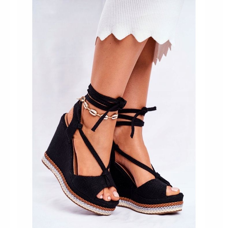 PS1 Dámské sandály na klínku svázané černé Sydney černá 1