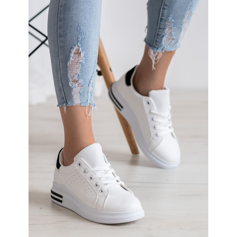 RTX WALK Stylové tenisky z ekologické kůže bílý černý 1