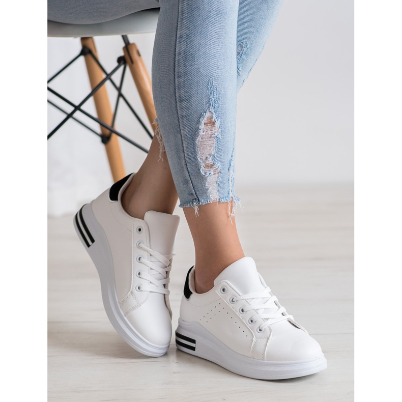 RTX WALK Stylové tenisky z ekologické kůže bílý černý 2