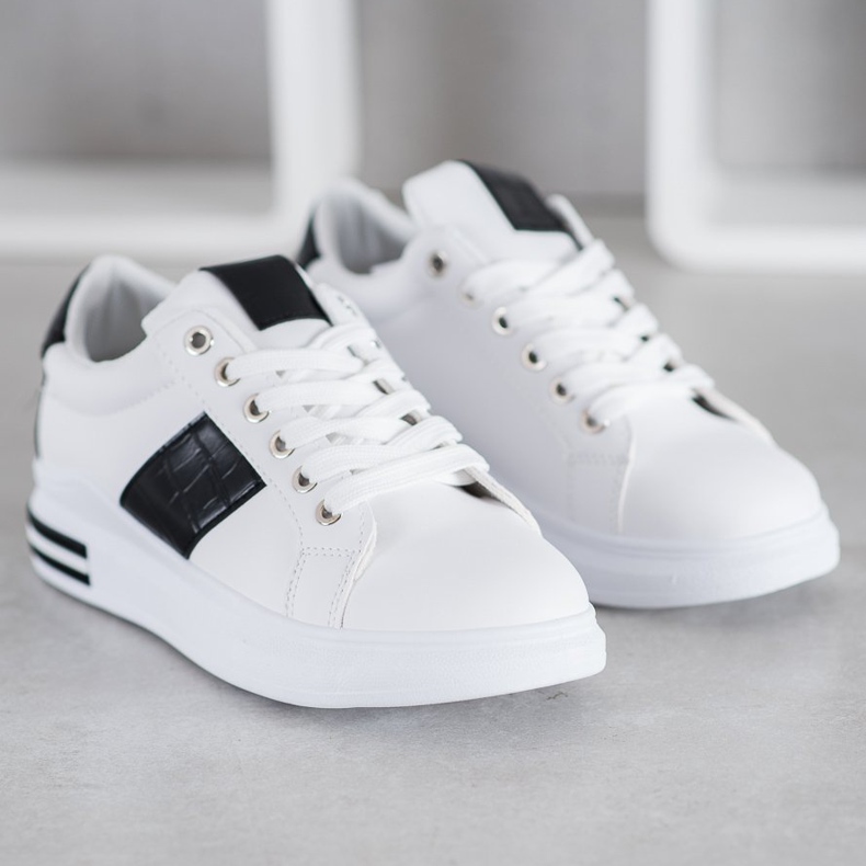 RTX WALK Tenisky s černými vložkami bílý černá 2