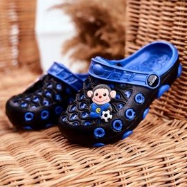 Dětské pantofle Pěnové Crocs Black Monkey Footballer černá modrý 1