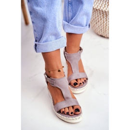 BUGO Dámské sandály na klínku šedé Rosa šedá 1 BUGO Dámské sandály na klínku šedé Rosa šedá 1