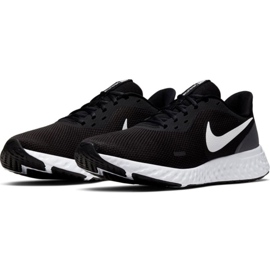 Běžecké boty Nike Revolution 5 BQ3204-002 černý 2