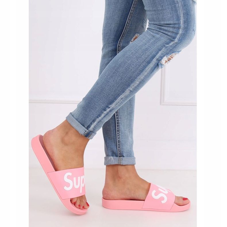 Růžové Dámské růžové pantofle CK110 Pink růžový 2